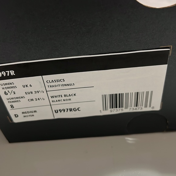 Women’s New Balance 997R White and Black Athletic  Shoes NIB - Picture 10 of 14